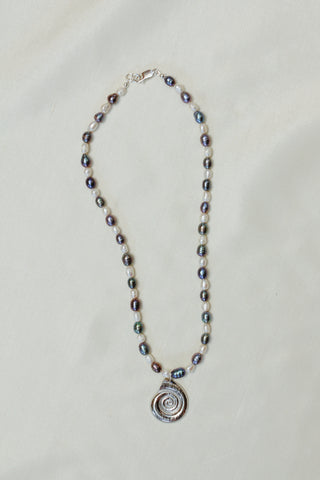 Mono Conch Necklace