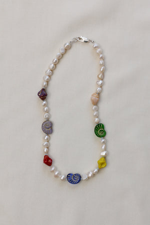 Concha Necklace